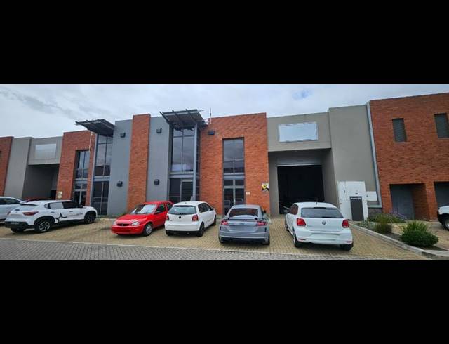 INDUSTRIAL PROPERTY TO RENT IN STIKLAND INDUSTRIAL